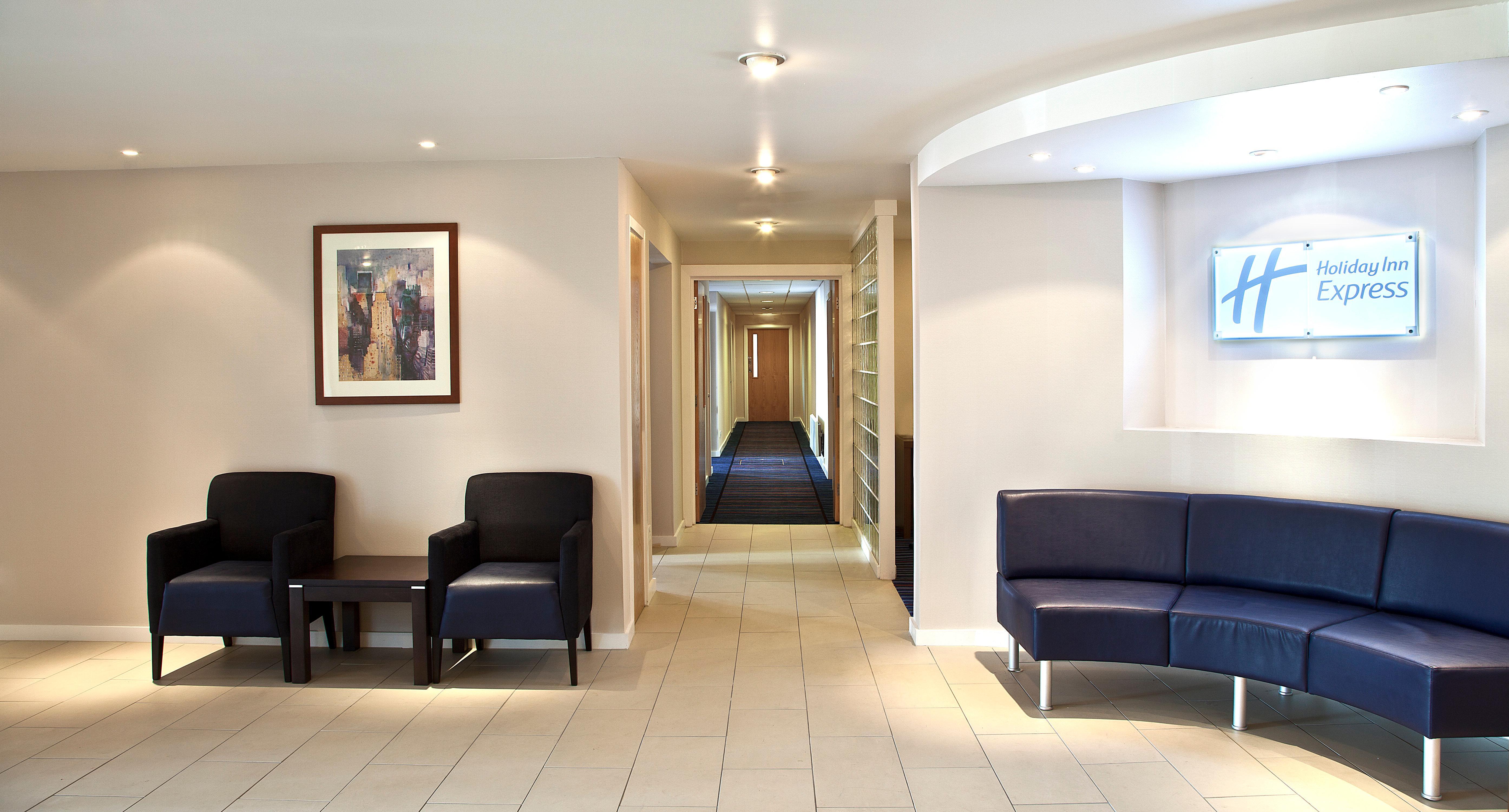 Holiday Inn Express Greenock, An Ihg Hotel - Glasgow — Photos 1
