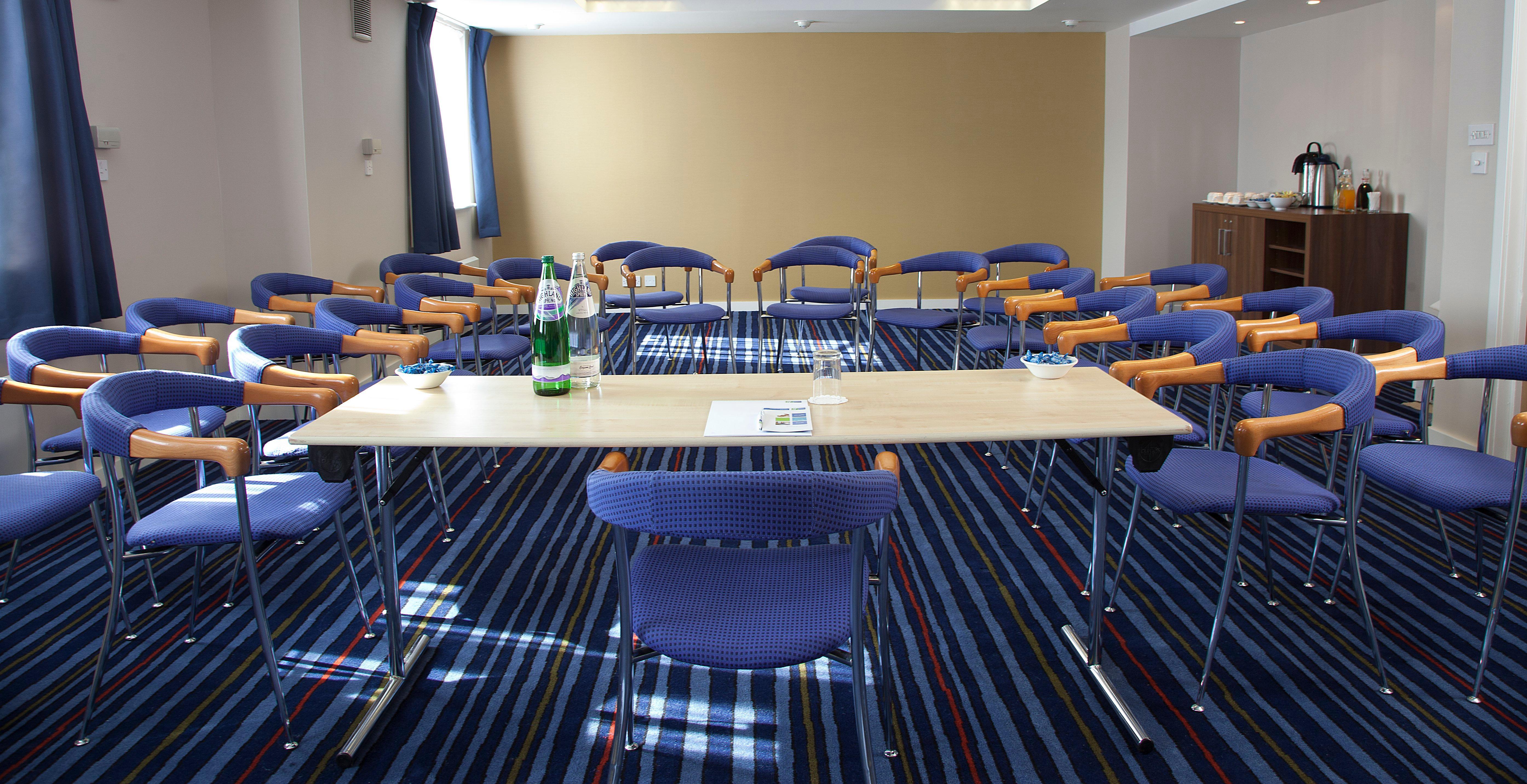 Holiday Inn Express Greenock, An Ihg Hotel - Glasgow — Photos 3